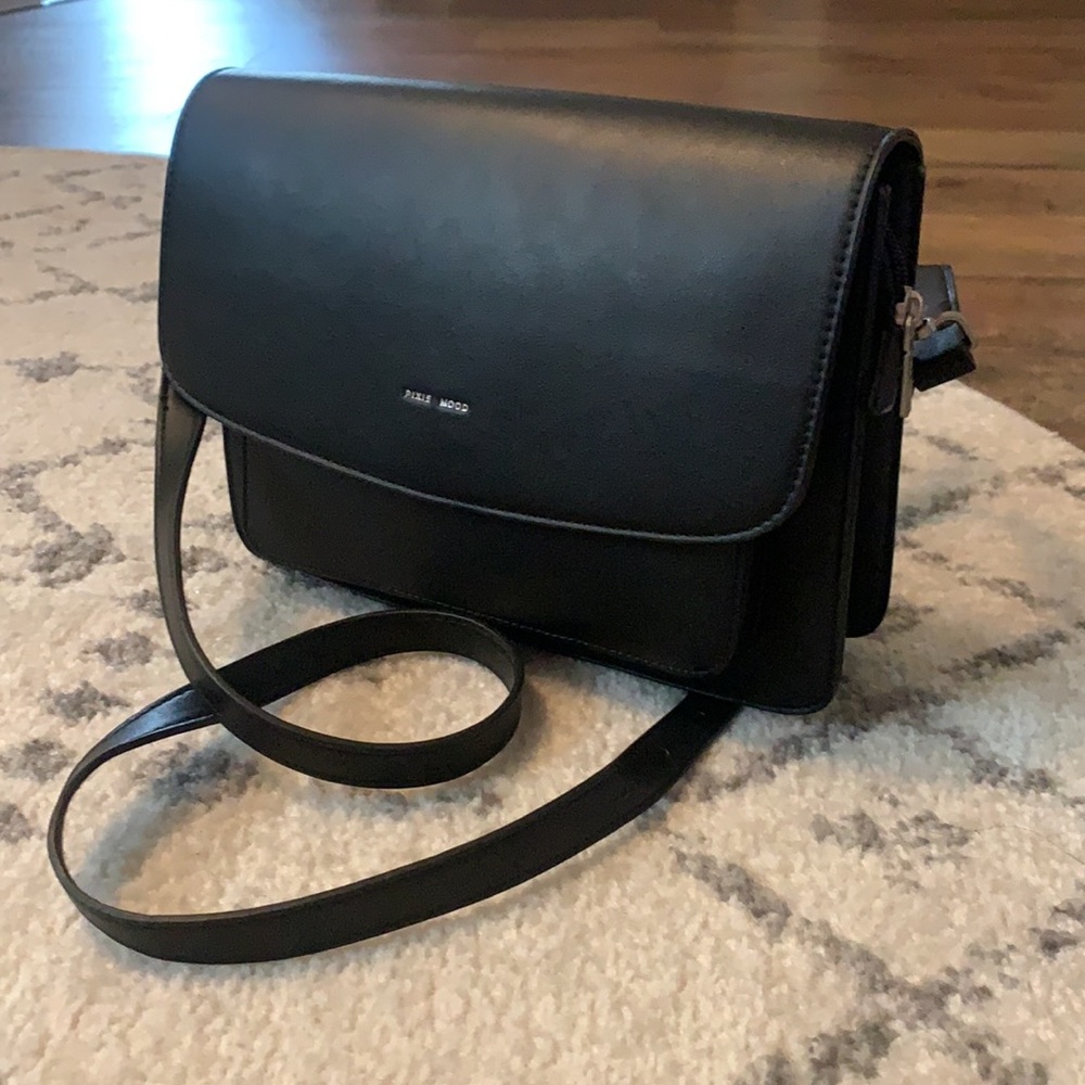 Vegan Leather Crossbody bag